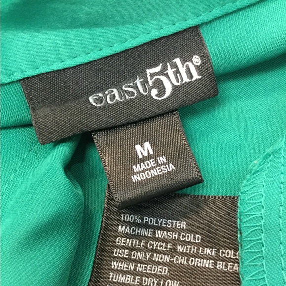 East 5th Green Button Down Silky Shirt Size M - Picture 5 of 5